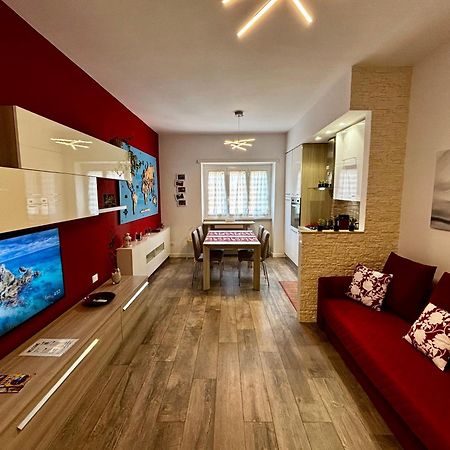 Casa Magrini - Intero Appartamento In Roma Marconi Esterno foto